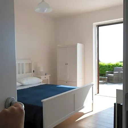 L'oasi Di Giorgia Bed & Breakfast 4*