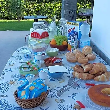 Bed & Breakfast L'oasi Di Giorgia 4*