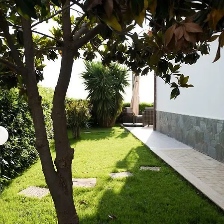 L'oasi Di Giorgia Bed & Breakfast 4*