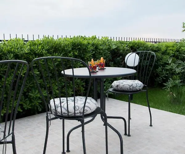 L'oasi Di Giorgia 住宿加早餐酒店 4*